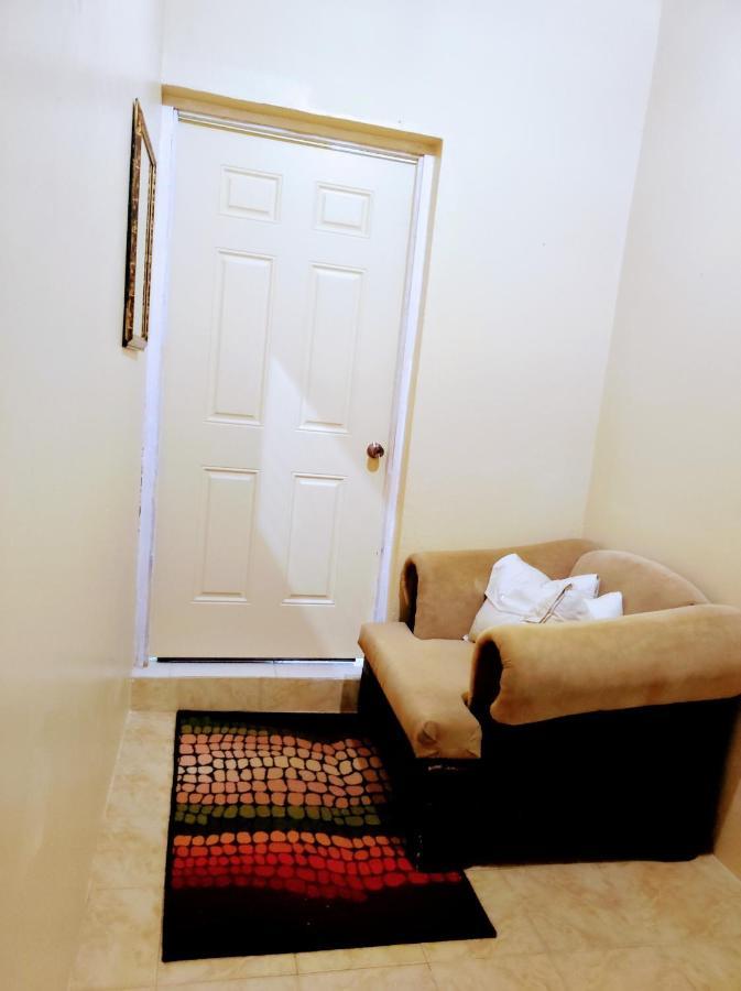 Gables Vacation Rentals With Private Gated Parking Onsite Knockpatrick ภายนอก รูปภาพ