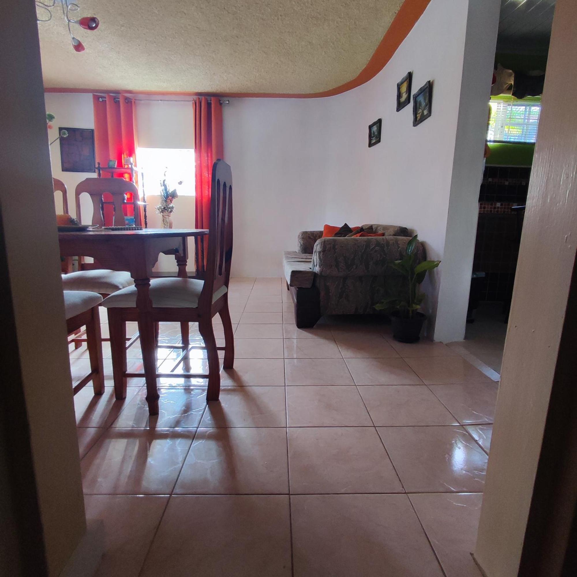 Gables Vacation Rentals With Private Gated Parking Onsite Knockpatrick ภายนอก รูปภาพ