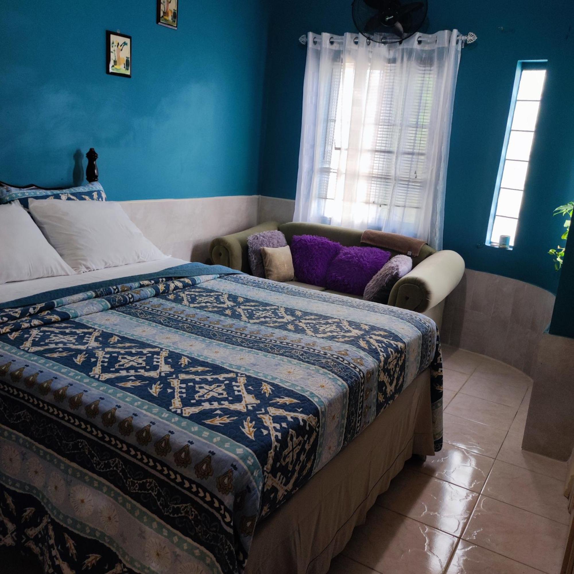 Gables Vacation Rentals With Private Gated Parking Onsite Knockpatrick ภายนอก รูปภาพ